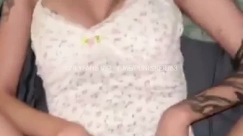คลิปหลุด kaidaw_99 สาวน่ารักคนไทยคู่เทพ จับเย็ดสดในห้องธรรมดา ขย่มควยรัวซอยหีมันส์ ครางเสียวลั่นห้อง แตกในหีแน่นเต็มรู